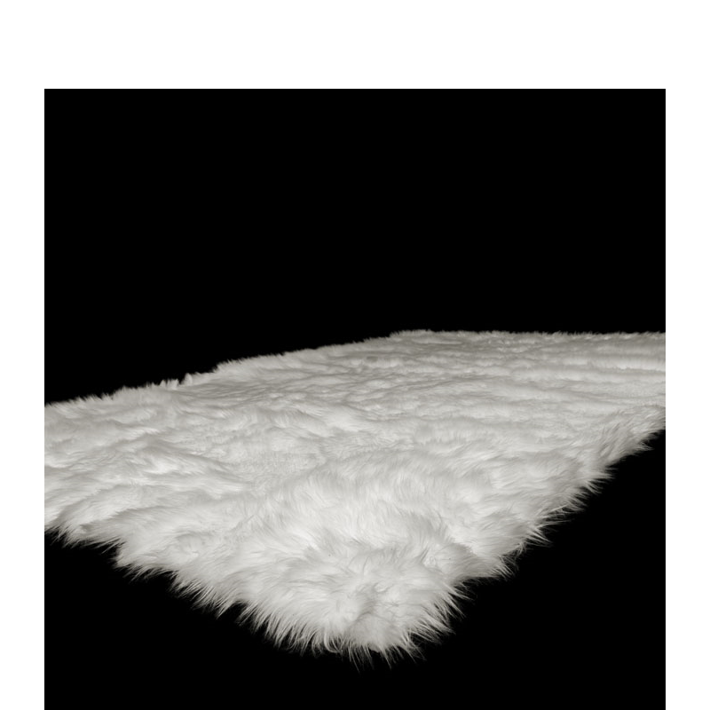 Tapis blanc en fourrure 140 x 200 cm