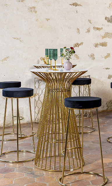 Cocktail aux éclats dorés