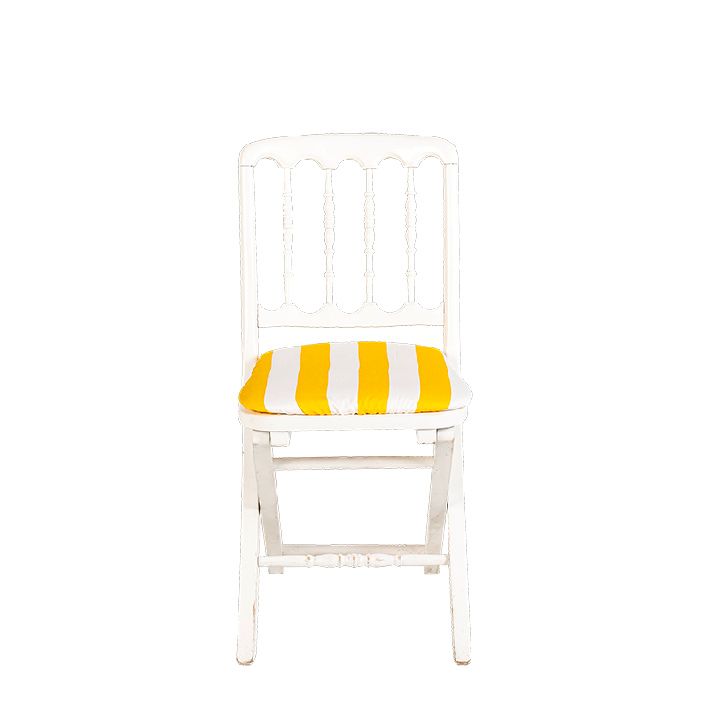 Chaise Napoléon III blanche pliante avec galette rayée jaune