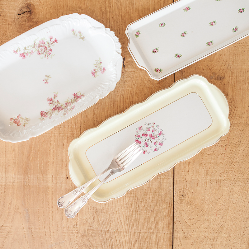 Plat à cake Vintage fleuri