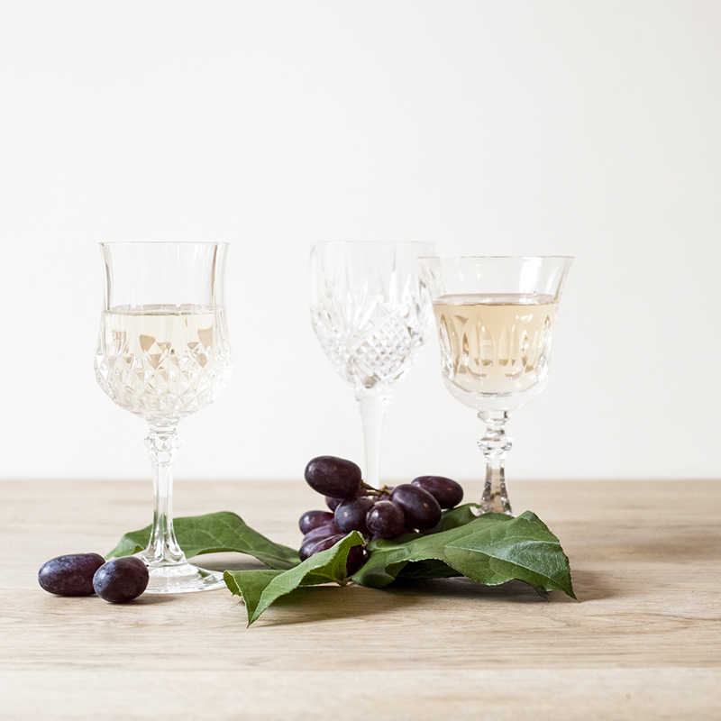 Verre à pied à vin Vintage style cristal Ø6-9 cm H12-15cm 15-20cl