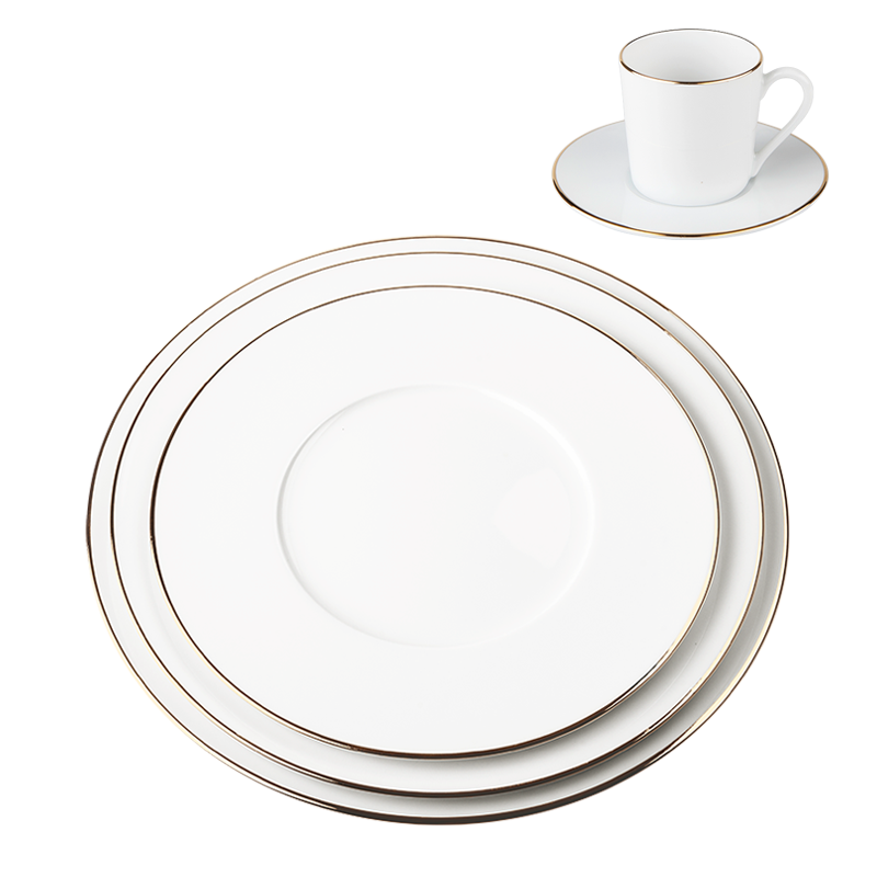 Assiettes Plane Filet Or