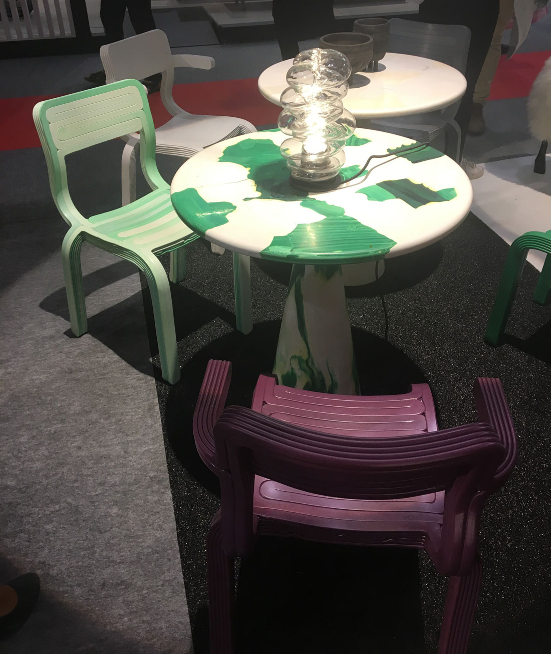 Chaises colorées pop corn designsign