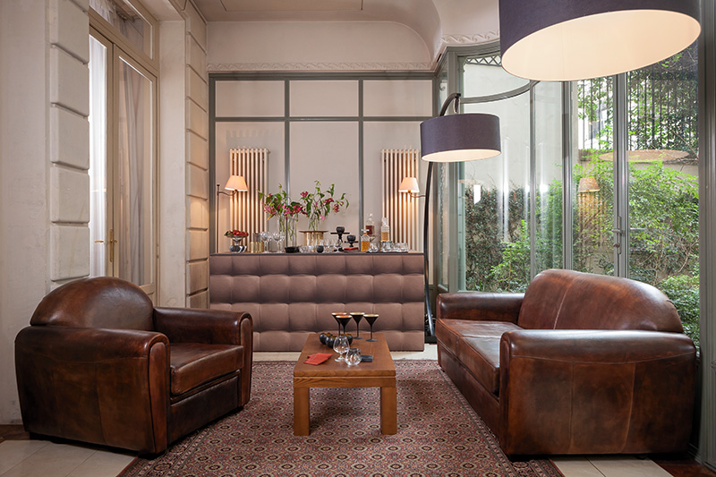 Mobilier Club cuir pour un salon lounge