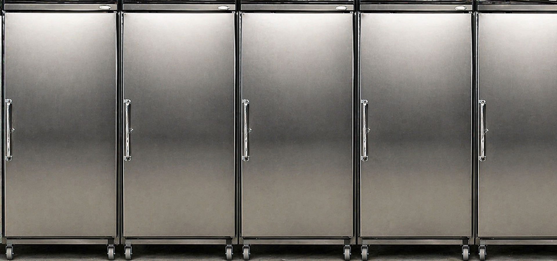 Quand et pourquoi louer frigos et congélateurs ?